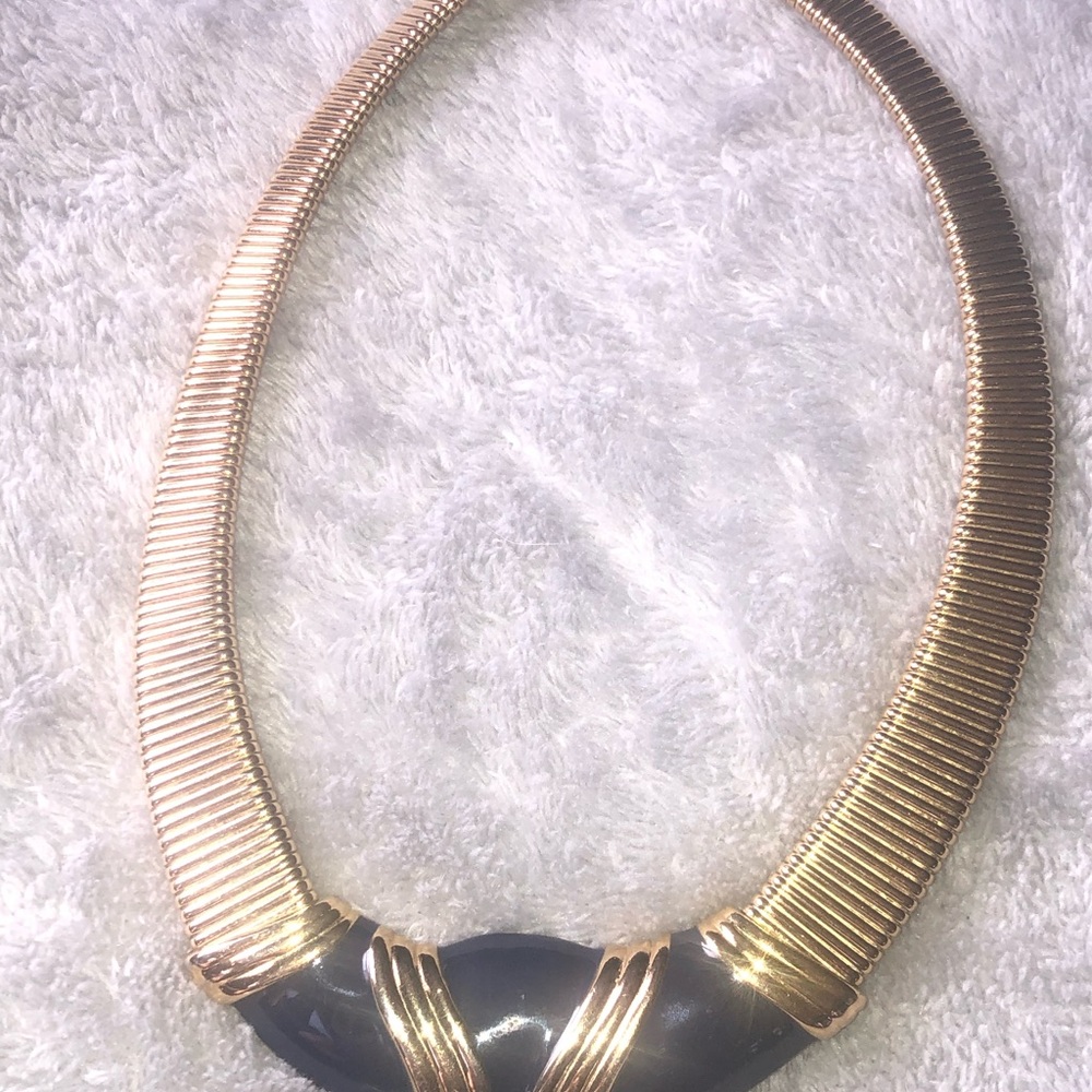 Morgan Taylor necklace